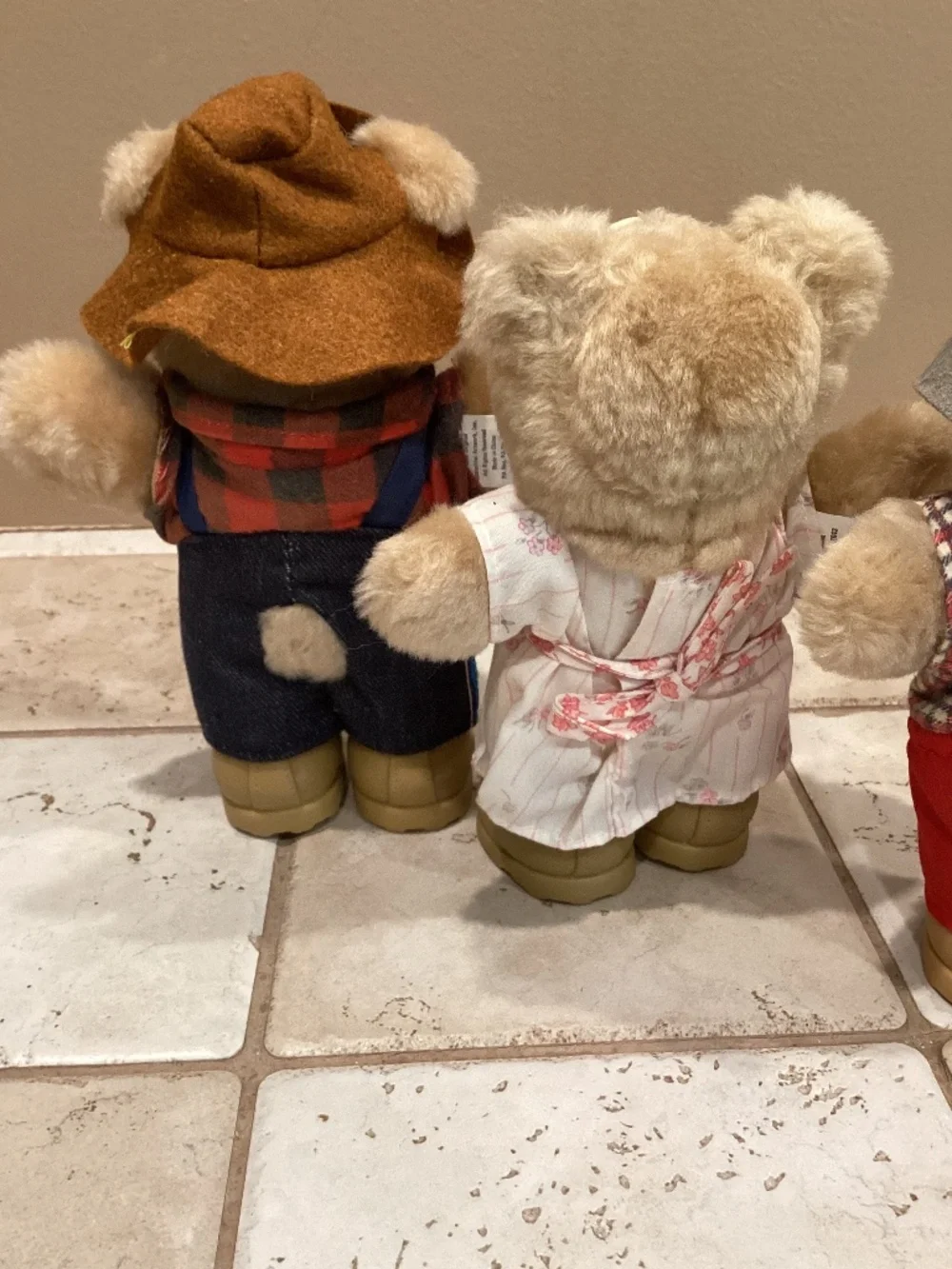 Set of 4 Vintage Wendy’s Original Furskins Collectible Teddy Bears/Plush 1986